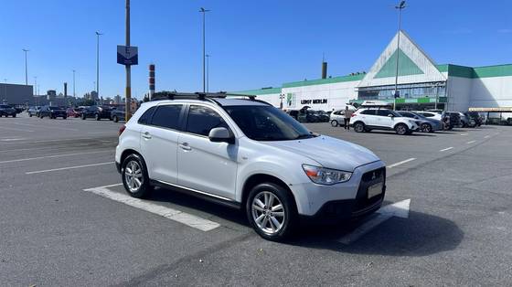 MITSUBISHI ASX 2.0 4X2 16V GASOLINA 4P AUTOMÁTICO MITSUBISHI ASX 2.0 4X2 16V GASOLINA 4P AUTOMÁTICO